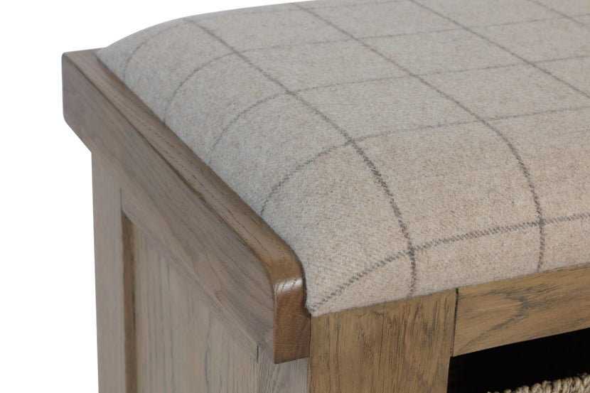 Horus Hall Bench