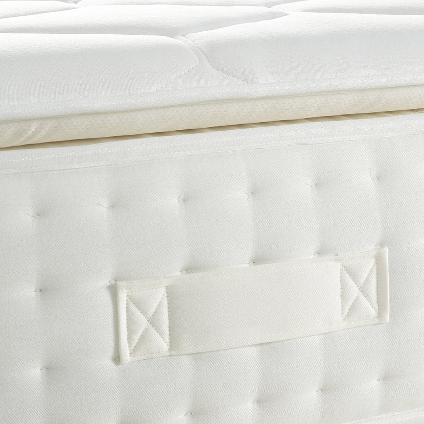 Latex Pillow Top 5000 Mattress Handle