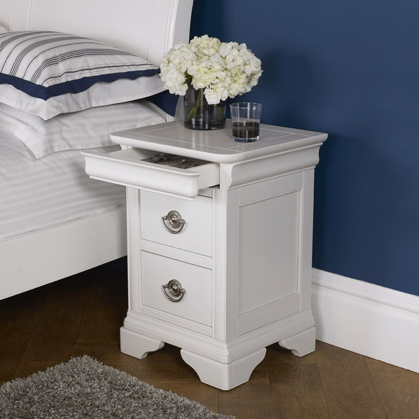Chambery 2 Drawer Nightstand