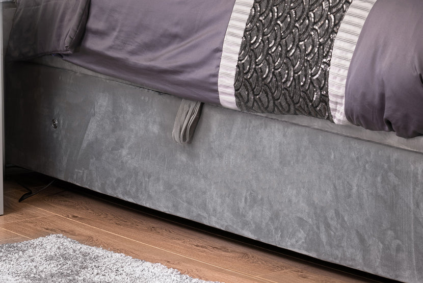 Savoy Mirrored Ottoman Bedframe