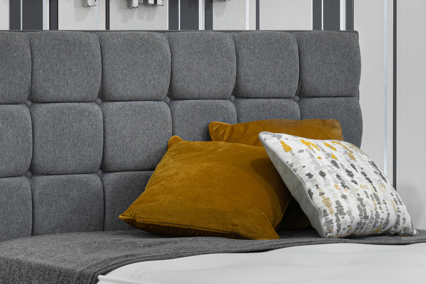 Cashmere bed 4.6 ft - Package Deal