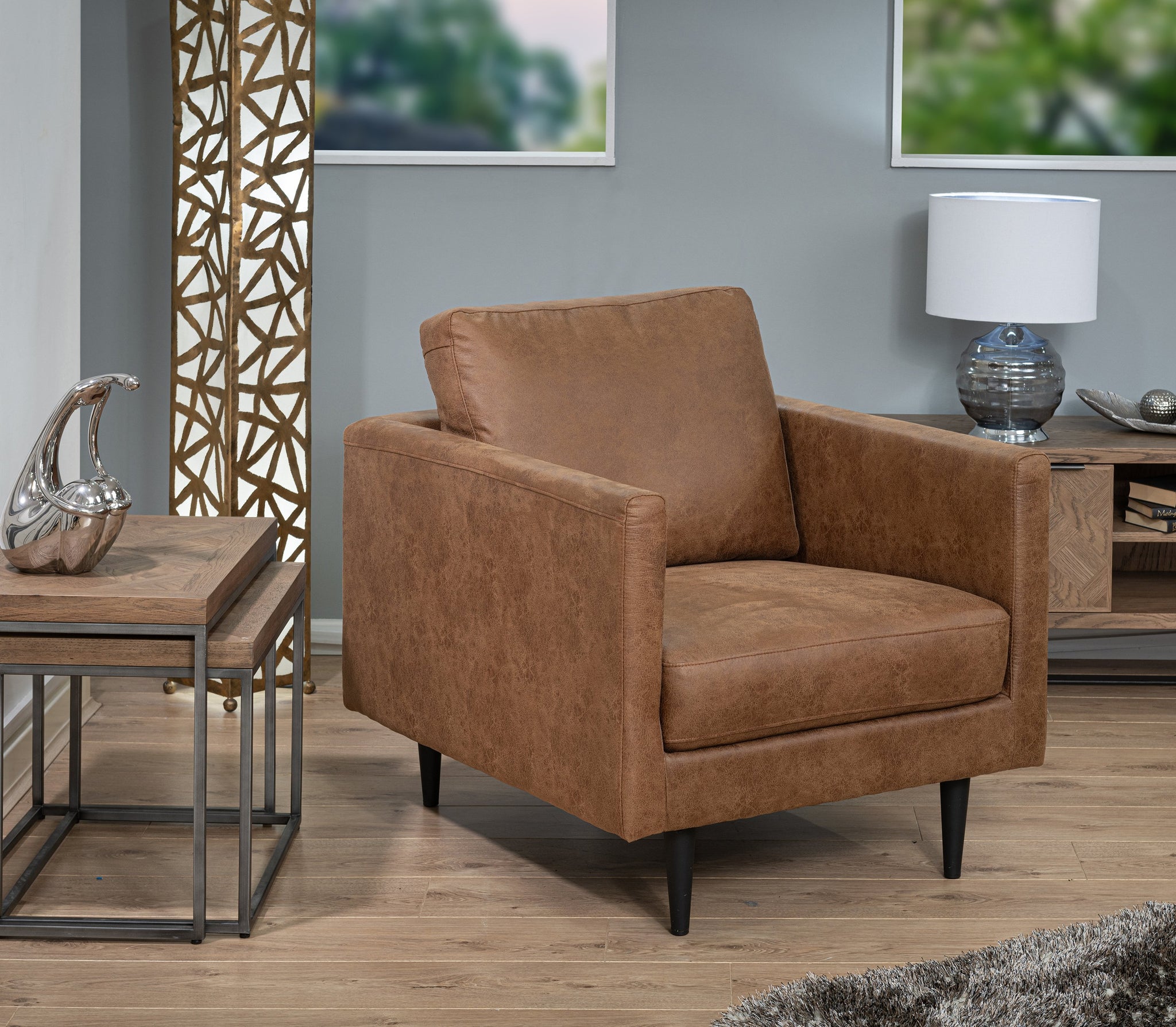 New York Armchair (Saddle)