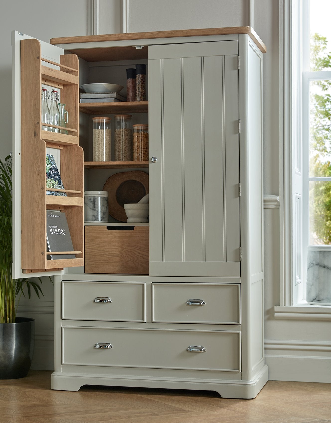 Sunbury Larder Unit